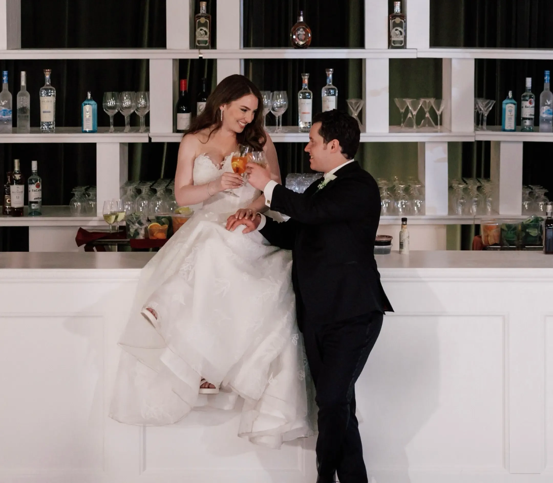 The Optimal Gap: How Much Time Should You Leave Between the Wedding Ceremony and the Party? Image