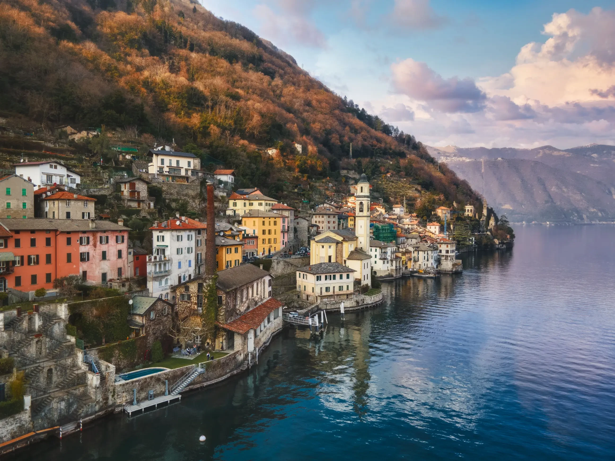 Lake Como: A Captivating and Romantic Wedding Destination. Desktop Image