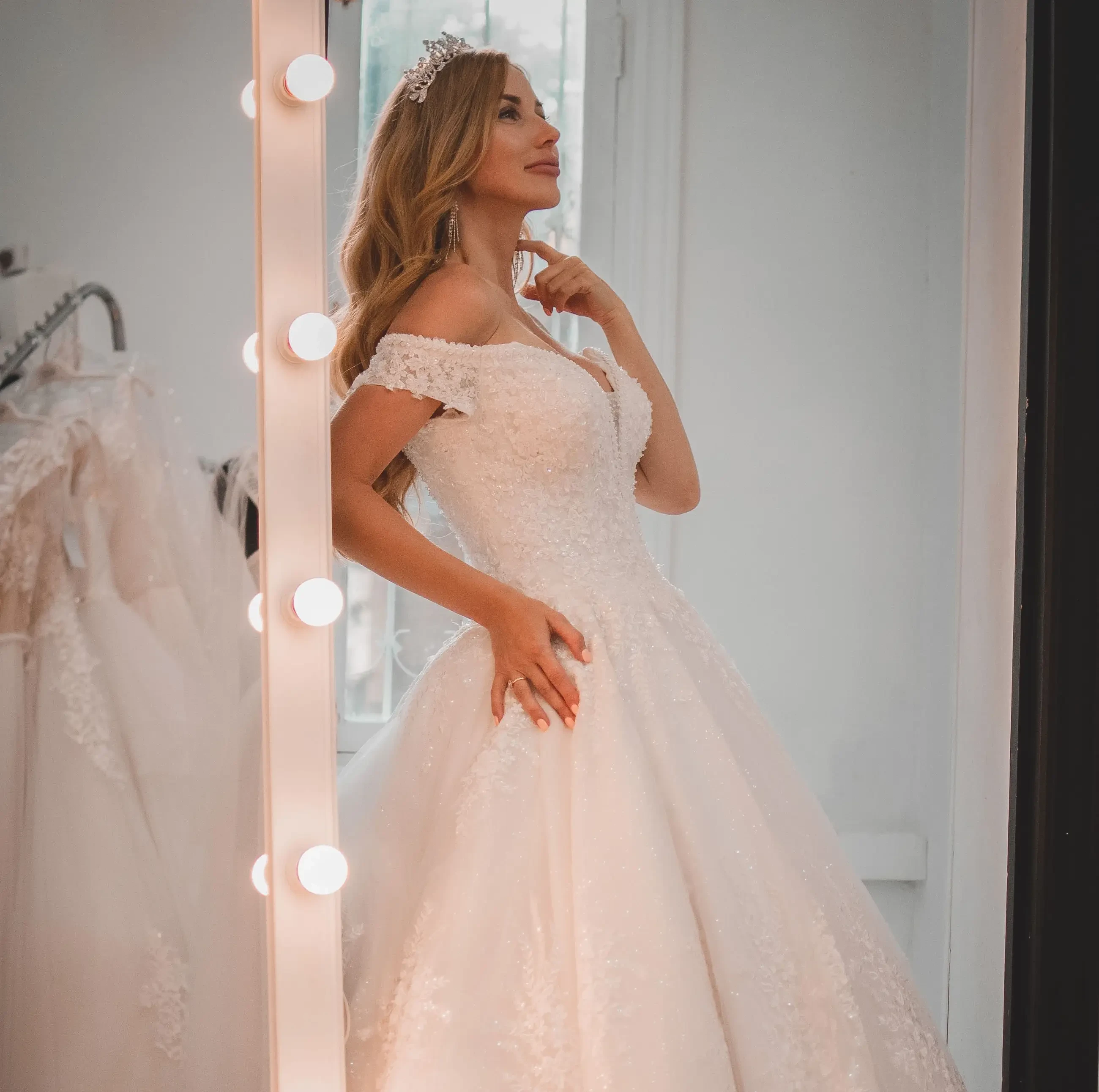 Which Wedding Dress Shapes Work for Your Figure and How to Find the Right Fit Image